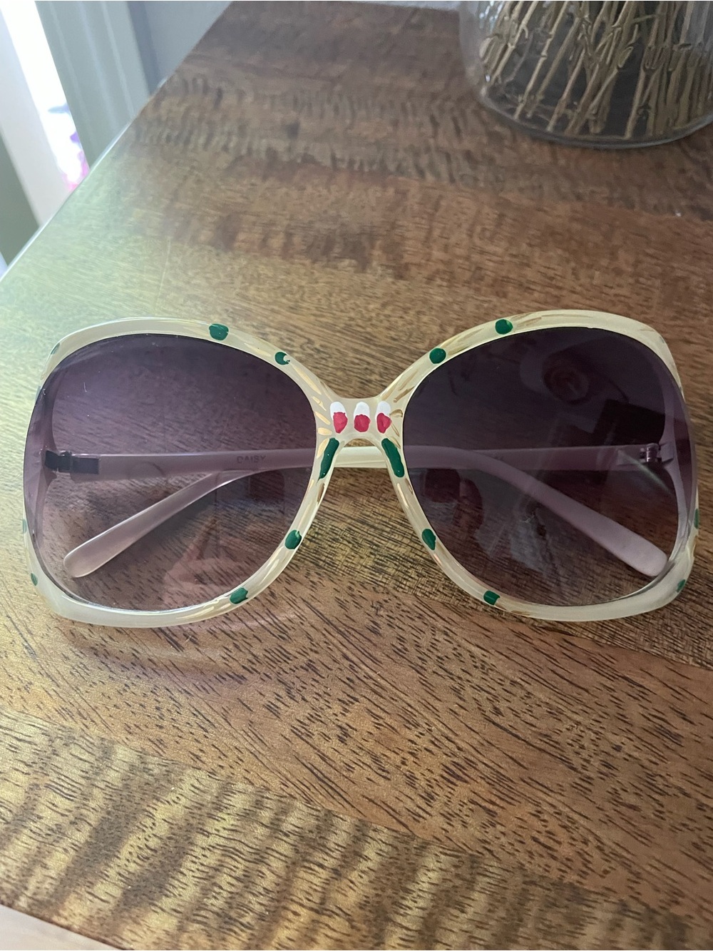 Vintage Women’s Cream Oversized Sunglasses with Hand-painted Accents